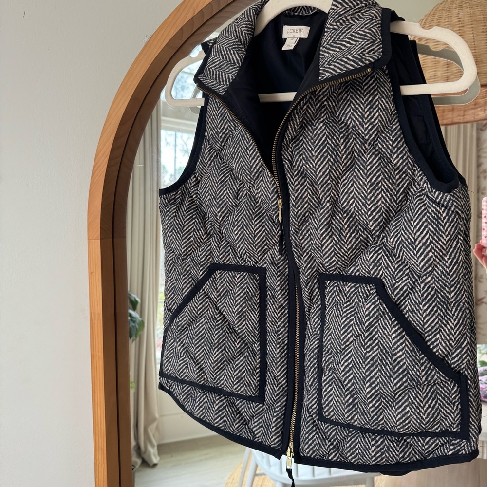 J. Crew factory  Black and White Quilted Vest